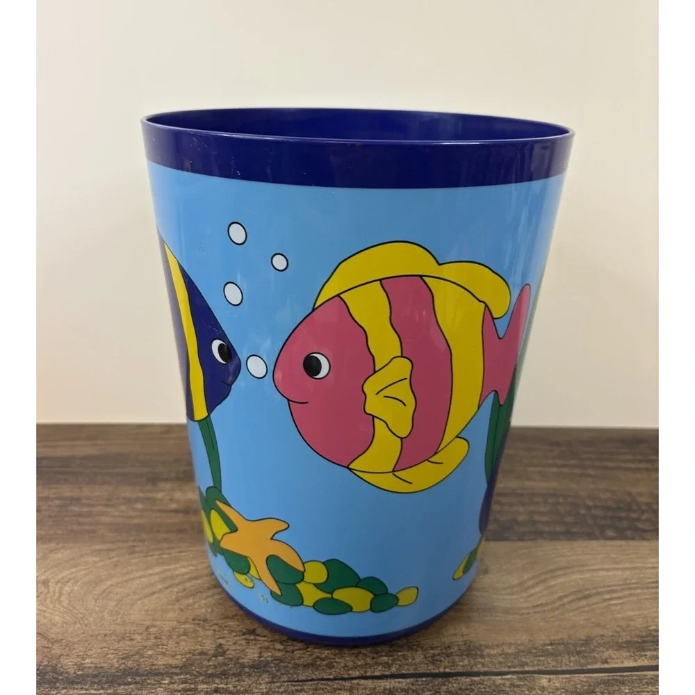 Vintage Fish Ocean Trash Can Plastic Retro Wastebasket Garbage Starfish